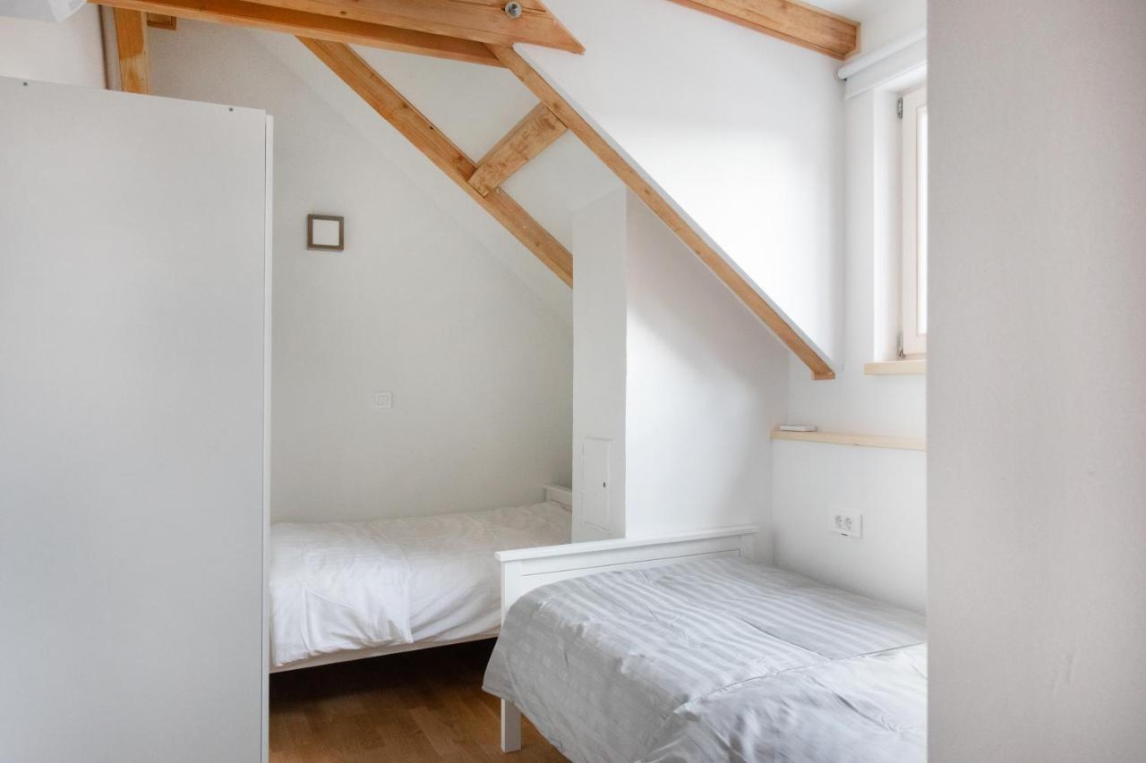 Bright & Spacious Loft In The Heart Of Old Town Ljubljana Exterior photo